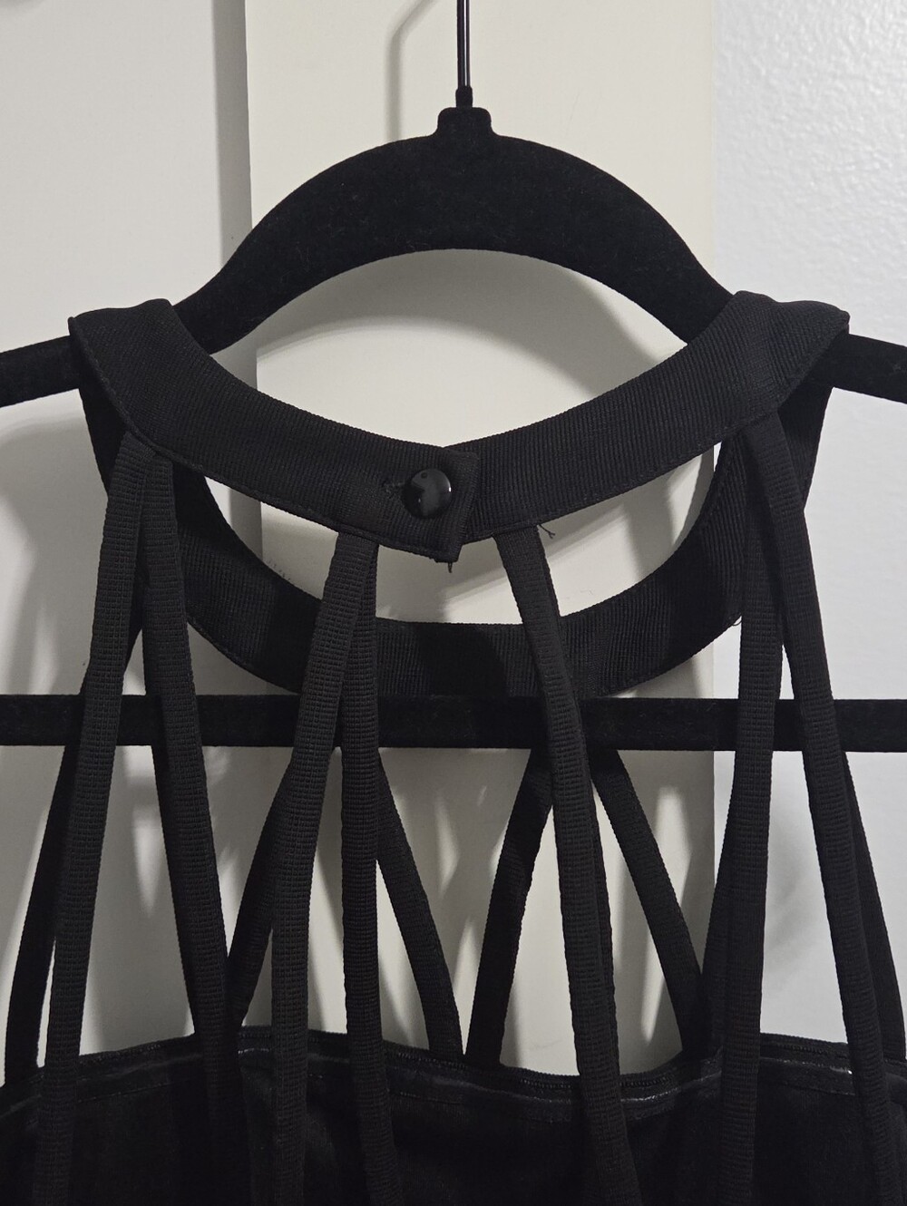 Forever 21 - Black Strappy Neck Sheath Dress LBD - Picture 8 of 9